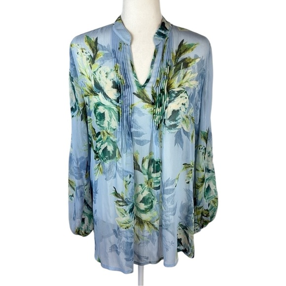 Susan Graver Blue Floral Lightweight Blouse Size Small - Picture 1 of 8